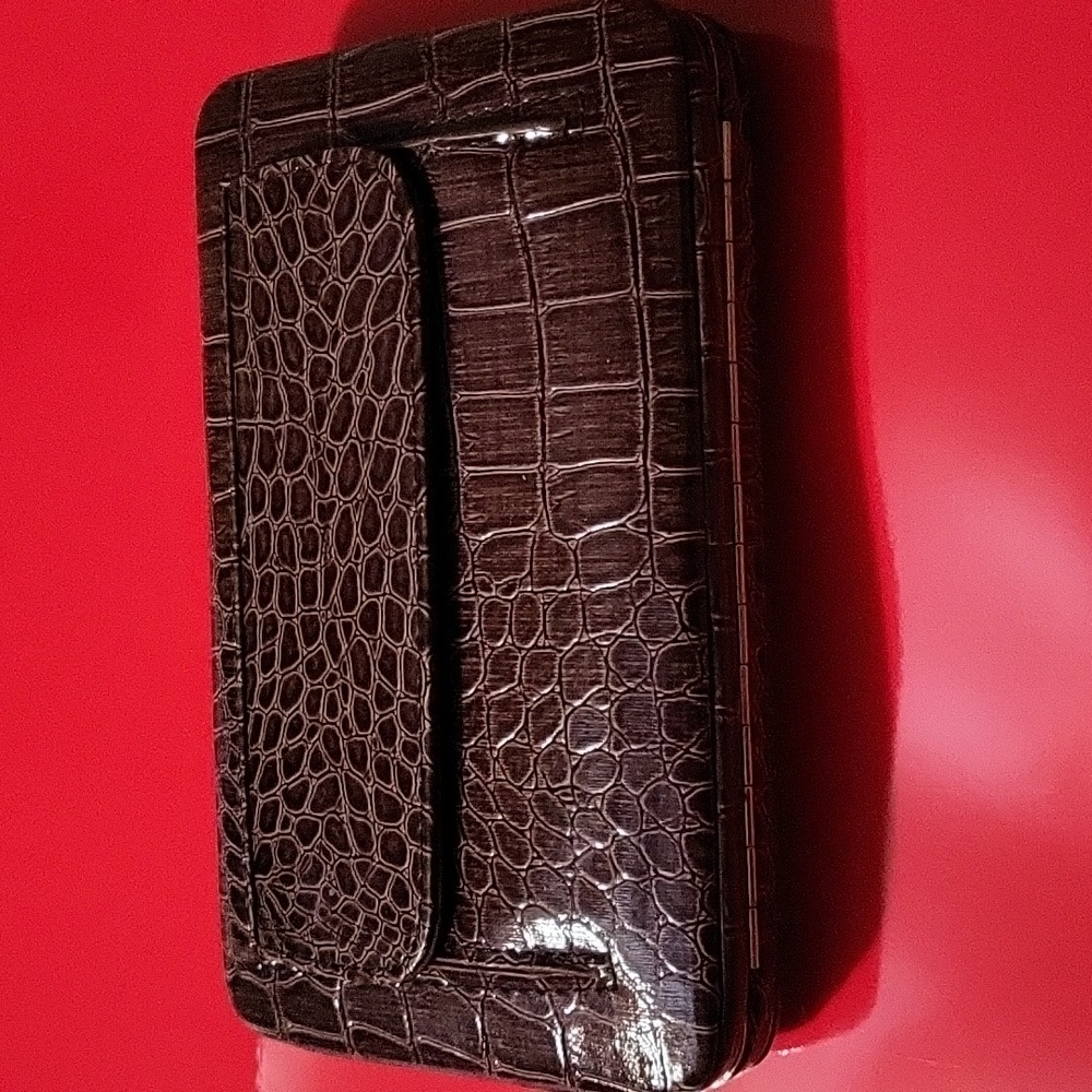 Wallet - Picture 2 of 10